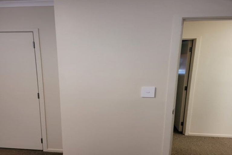 Photo of property in 57b Sabulite Road, Kelston, Auckland, 0602