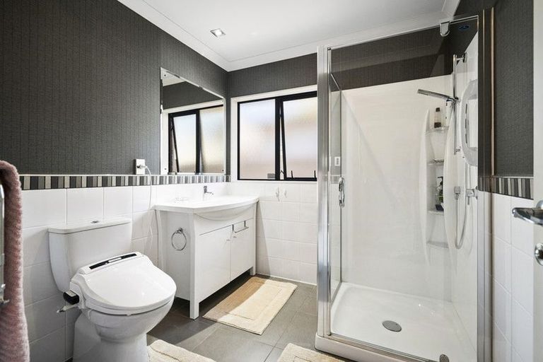 Photo of property in 27a Knowles Street, Terrace End, Palmerston North, 4410