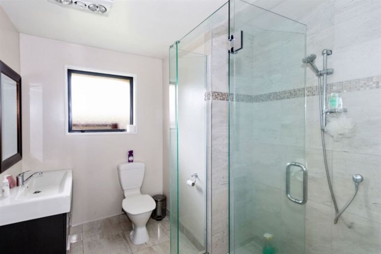 Photo of property in 279a Pages Road, Wainoni, Christchurch, 8061