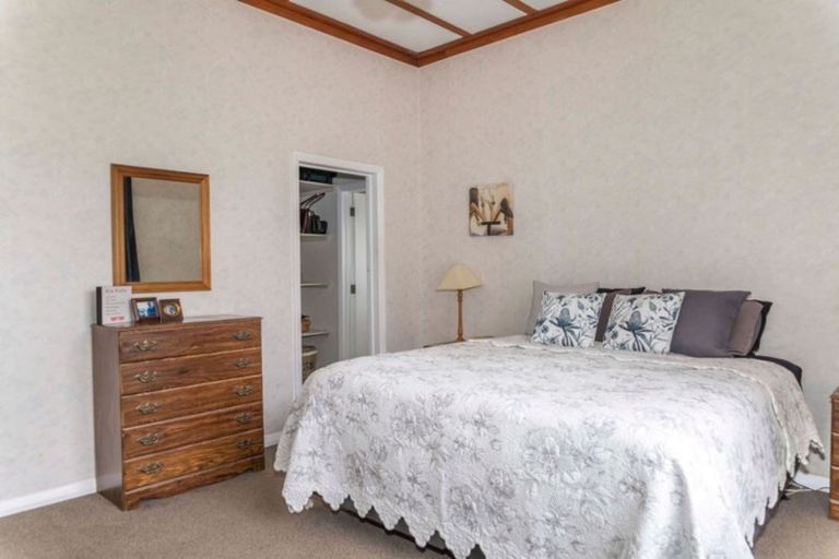 Photo of property in 53 Barraud Street, Dannevirke, 4930