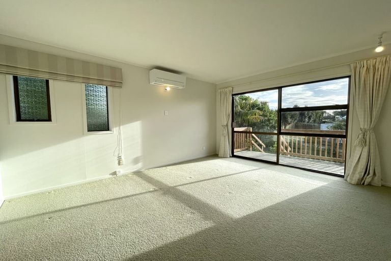Photo of property in 1/4 Rakino Avenue, Manly, Whangaparaoa, 0930