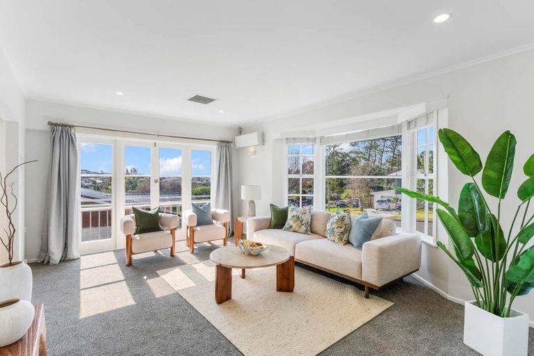 Photo of property in 16 Mawson Avenue, Torbay, Auckland, 0630