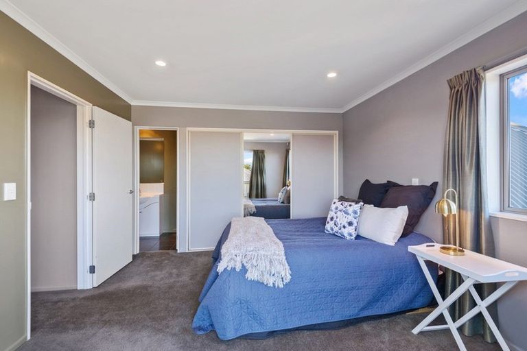 Photo of property in 3 Bancroft Place, Parklands, Christchurch, 8083