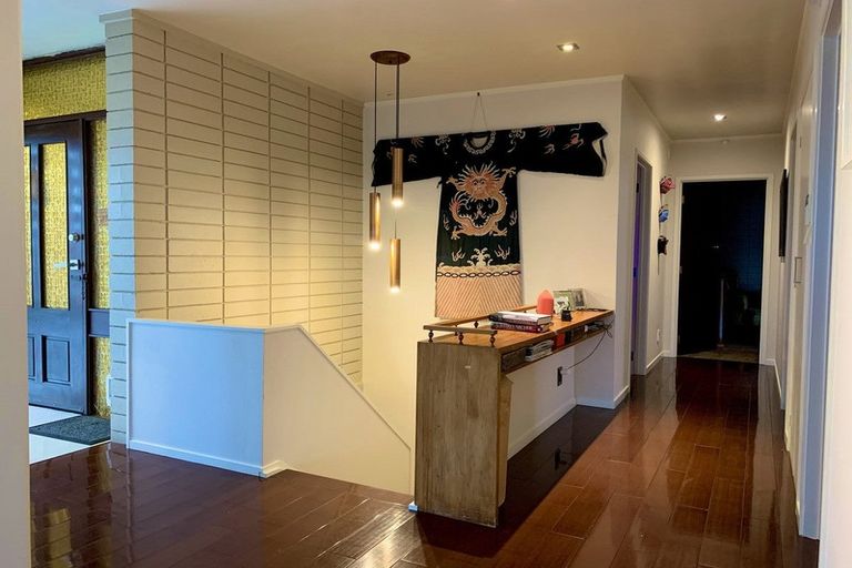 Photo of property in 6 Havana Place, Glenfield, Auckland, 0629