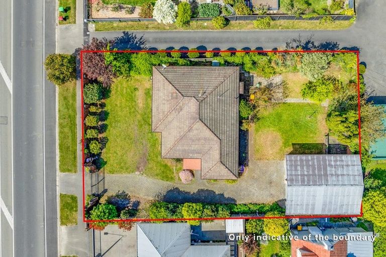 Photo of property in 131 Memorial Avenue, Burnside, Christchurch, 8053