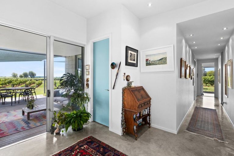 Photo of property in 11 Tirohanga Road, Haumoana, Hastings, 4180