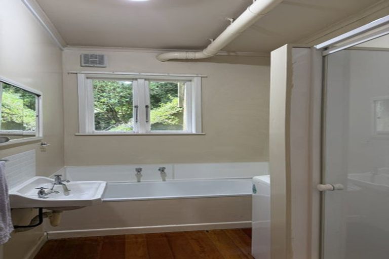 Photo of property in 15 Mount Pleasant Road, Aro Valley, Wellington, 6012