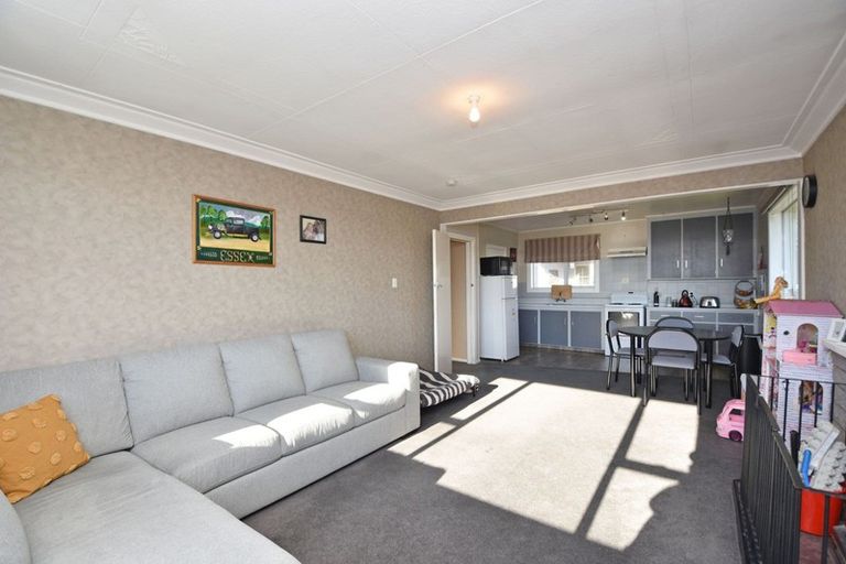 Photo of property in 32 Kinmont Crescent, Newfield, Invercargill, 9812