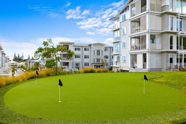 Photo of property in 269 Hibiscus Drive, Orewa, 0931