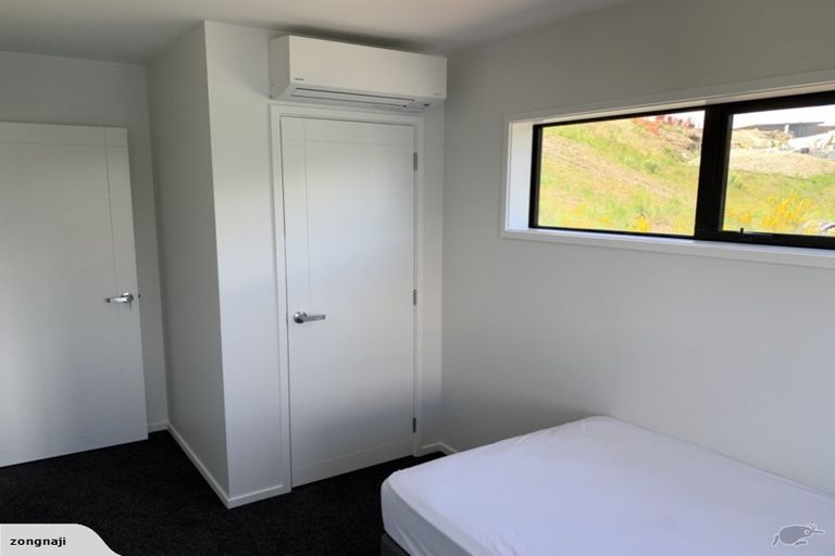 Photo of property in 4 Luckie Lane, Queenstown Hill, Queenstown, 9300