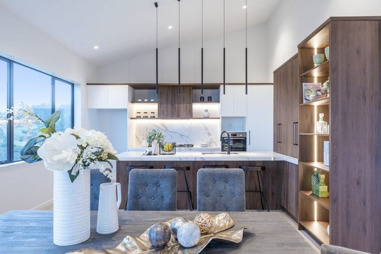 Photo of property in 42 Paparahi Place, Wainui, 0992