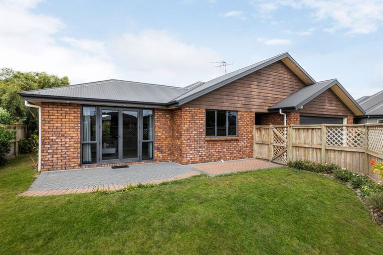 Photo of property in 11 Callum Court, Rototuna, Hamilton, 3210