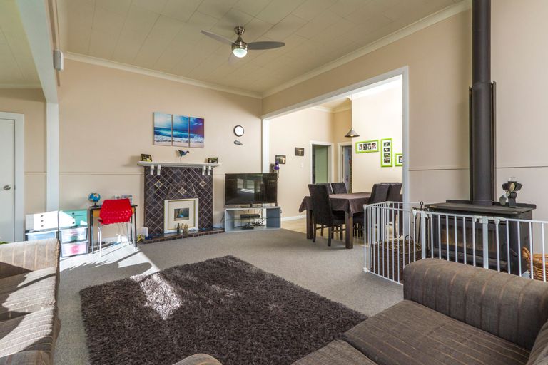 Photo of property in 84 Whitby Road, Wakefield, 7025