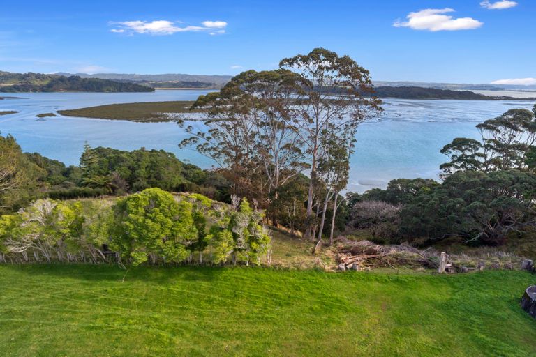 Photo of property in 107 Ohiwa Loop Road, Waiotahe, Opotiki, 3198