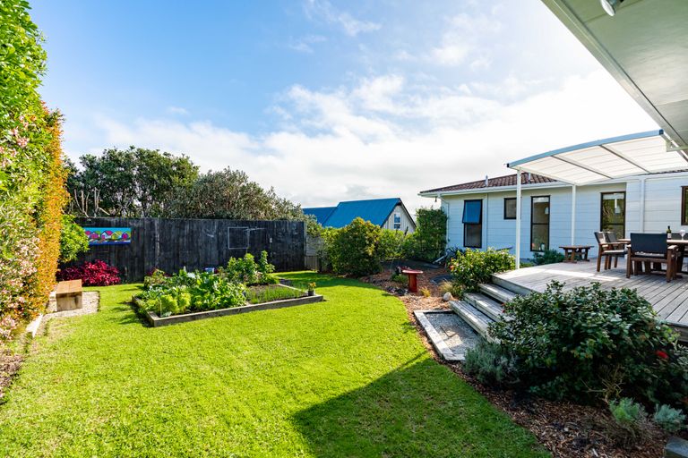 Photo of property in 6 Awatea Street, Mangawhai Heads, Mangawhai, 0505