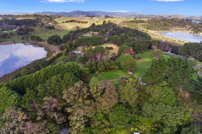 Photo of property in 107 Ohiwa Loop Road, Waiotahe, Opotiki, 3198