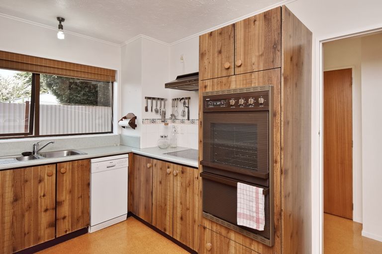 Photo of property in 64a Windermere Road, Papanui, Christchurch, 8053