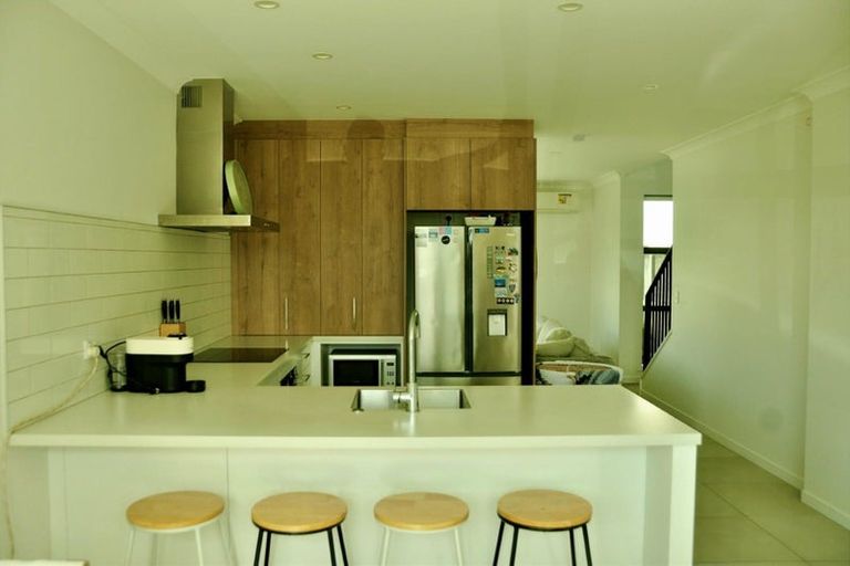 Photo of property in 4 Te Mura Crescent, Takanini, 2112