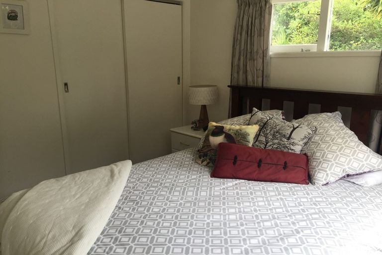 Photo of property in 6a Channel View Road, Campbells Bay, Auckland, 0630