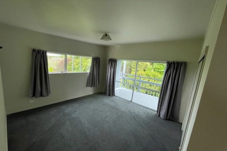 Photo of property in 23b Brian Crescent, Stanmore Bay, Whangaparaoa, 0932