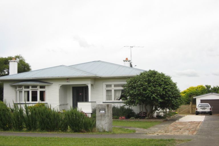 Photo of property in 94 Edinburgh Street, Pukekohe, 2120