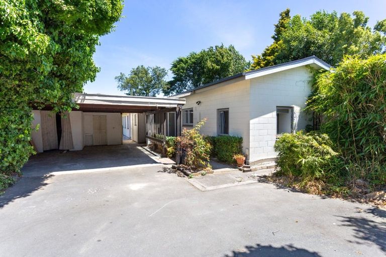 Photo of property in 101b Yaldhurst Road, Sockburn, Christchurch, 8042