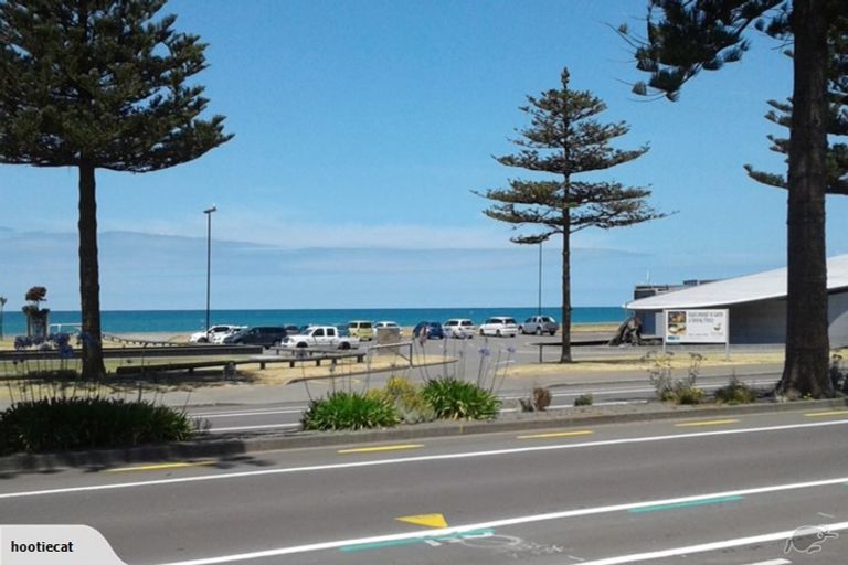 Photo of property in 455 Marine Parade, Napier South, Napier, 4110