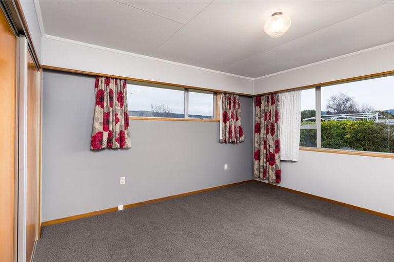 Photo of property in 11 Coronation Street, Waimate, 7924