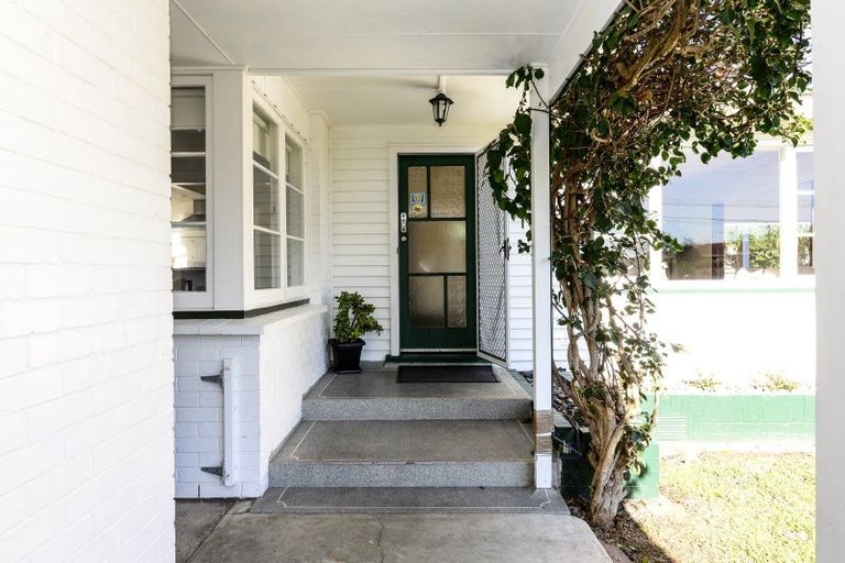 Photo of property in 12 Saint Pauls Road, Chartwell, Hamilton, 3210