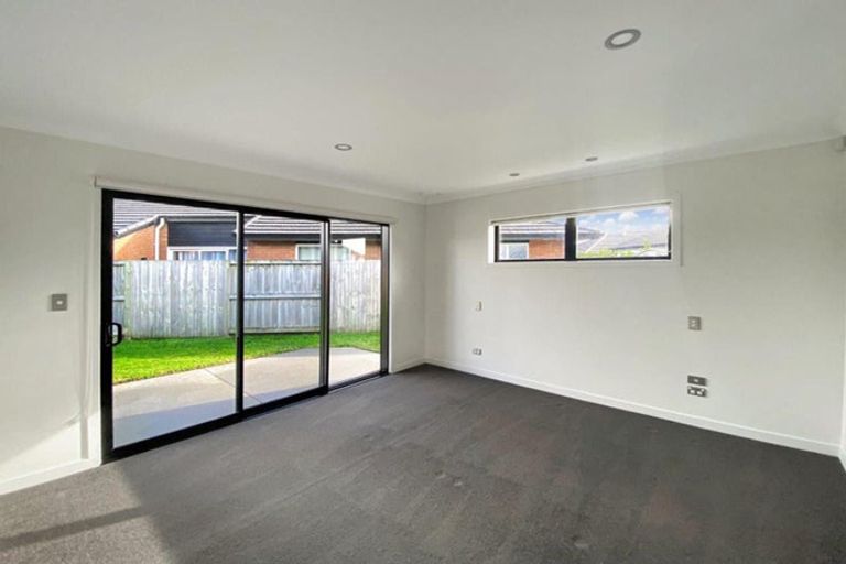 Photo of property in 16 Helen June Avenue, Flagstaff, Hamilton, 3210