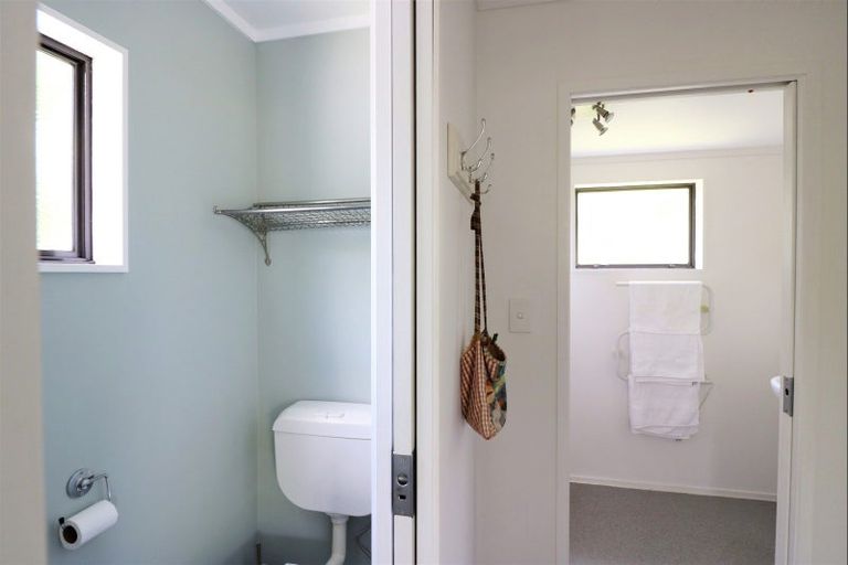 Photo of property in 10 Stingray Crescent, Whiritoa, Whangamata, 3691