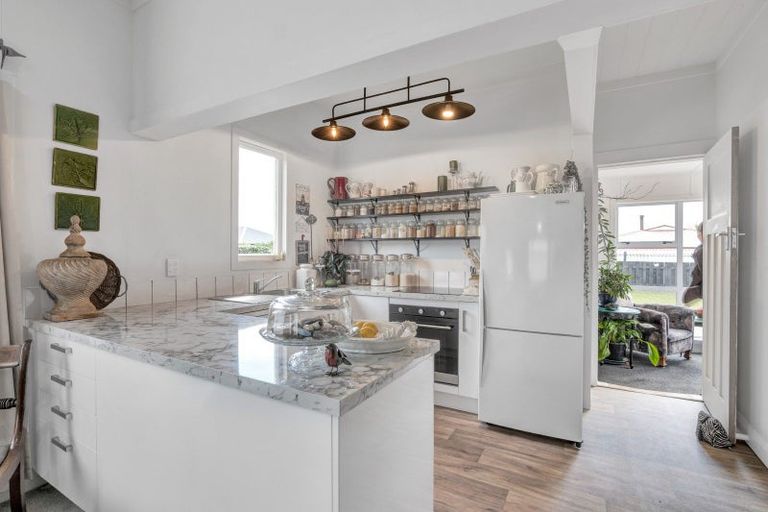 Photo of property in 58 Pembroke Road, Stratford, 4332