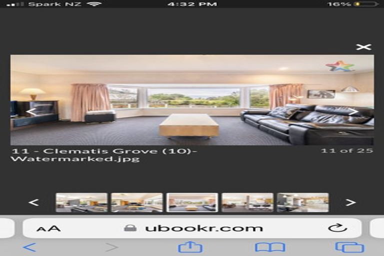 Photo of property in 10 Clematis Grove, Maungaraki, Lower Hutt, 5010