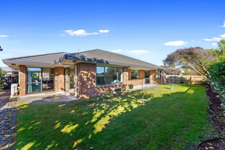 Photo of property in 28 Rifleman Lane, Paraparaumu Beach, Paraparaumu, 5032