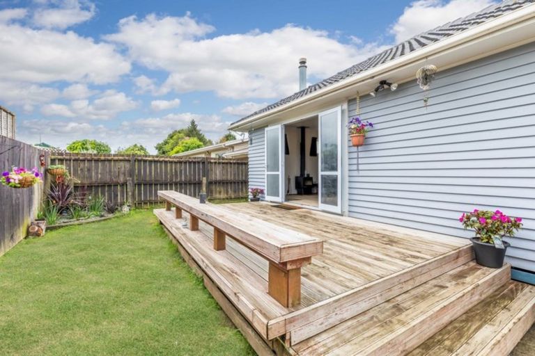 Photo of property in 111a Clevedon Road, Papakura, 2110