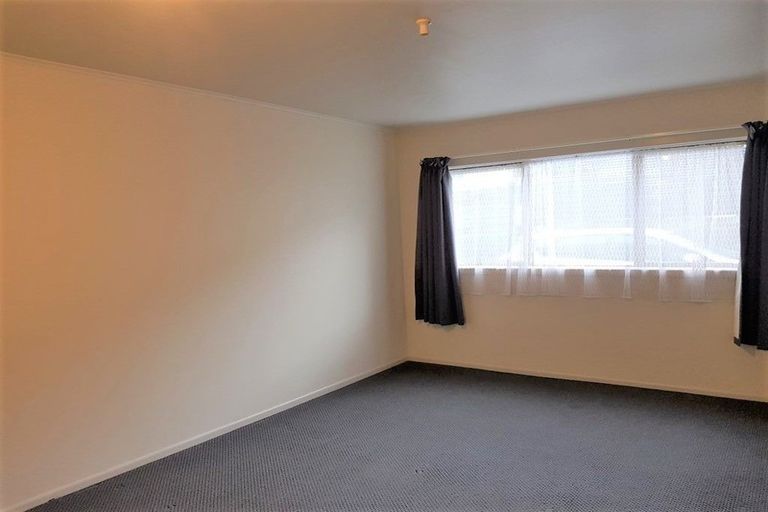 Photo of property in 5/18 Lambley Road, Titahi Bay, Porirua, 5022