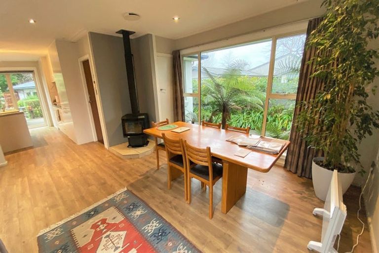 Photo of property in 4 Guinness Crescent, Ilam, Christchurch, 8041