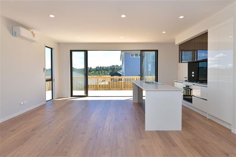 Photo of property in 239 West Hoe Heights, Orewa, 0931