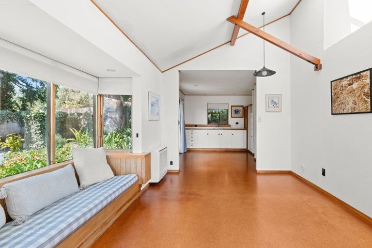 Photo of property in 35 Greenwood Road, Havelock North, 4130