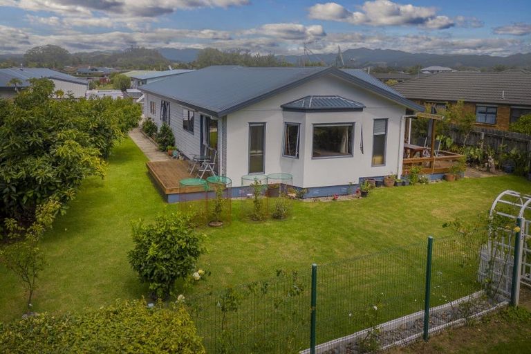 Photo of property in 17 Seascape Avenue, Whitianga, 3510