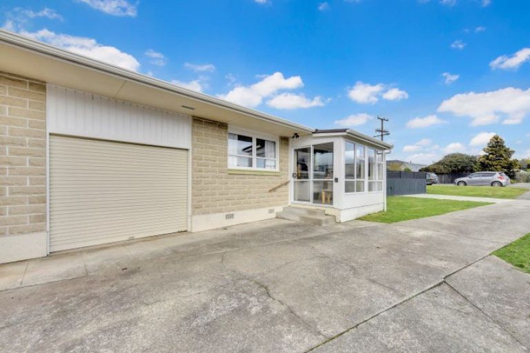 Photo of property in 1/11 Arapiki Road, Stoke, Nelson, 7011