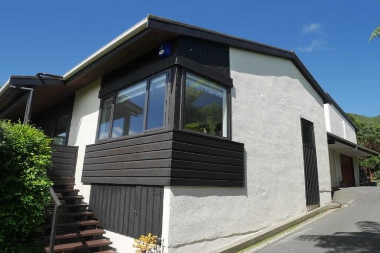 Photo of property in 63 Winara Avenue, Waikanae, 5036