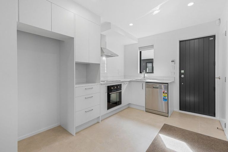 Photo of property in 56 Raupeti Lane, Henderson, Auckland, 0612