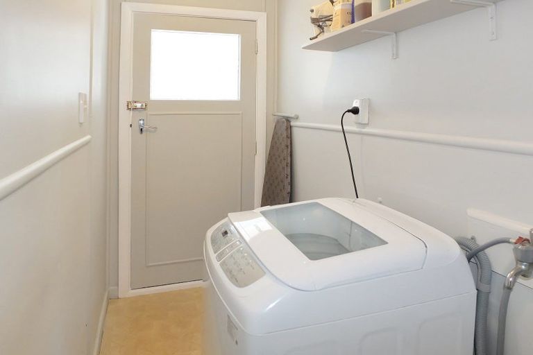 Photo of property in 8 Jenks Street, Foxton, 4814