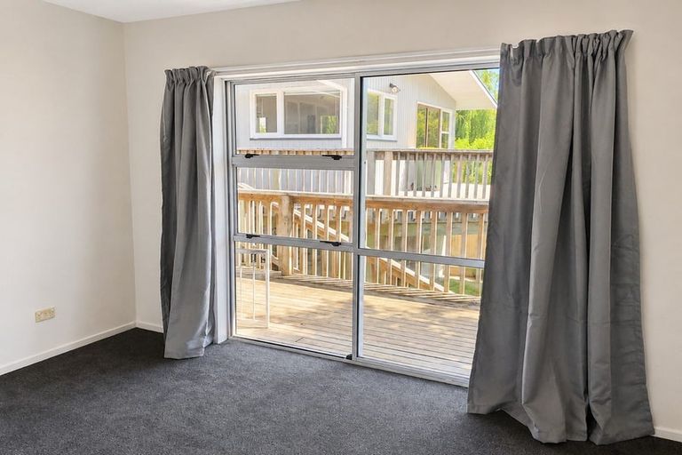 Photo of property in 28 Halver Road, Hillpark, Auckland, 2102