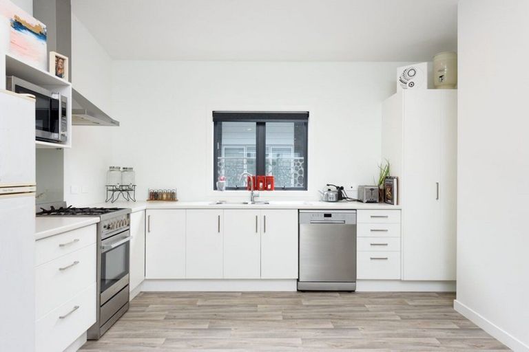 Photo of property in 4 Boulder Lane, Pyes Pa, Tauranga, 3112