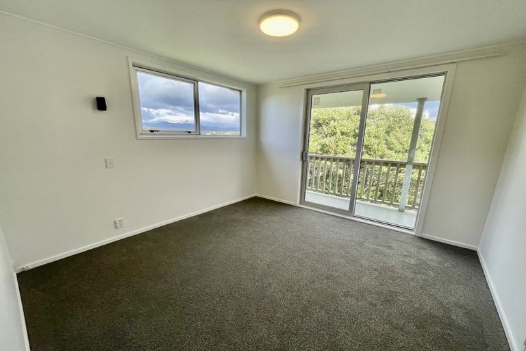 Photo of property in 1/7 Rangitane Street, Maupuia, Wellington, 6022