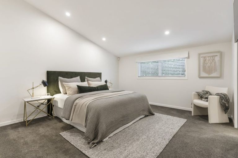 Photo of property in 39 Doment Crescent, Orewa, 0931