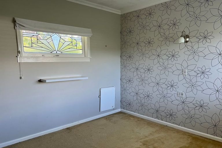 Photo of property in 1 Logan Avenue, Marewa, Napier, 4110