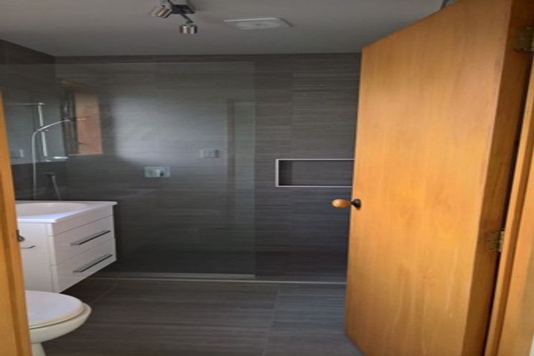 Photo of property in 2/40 Windermere Road, Papanui, Christchurch, 8053